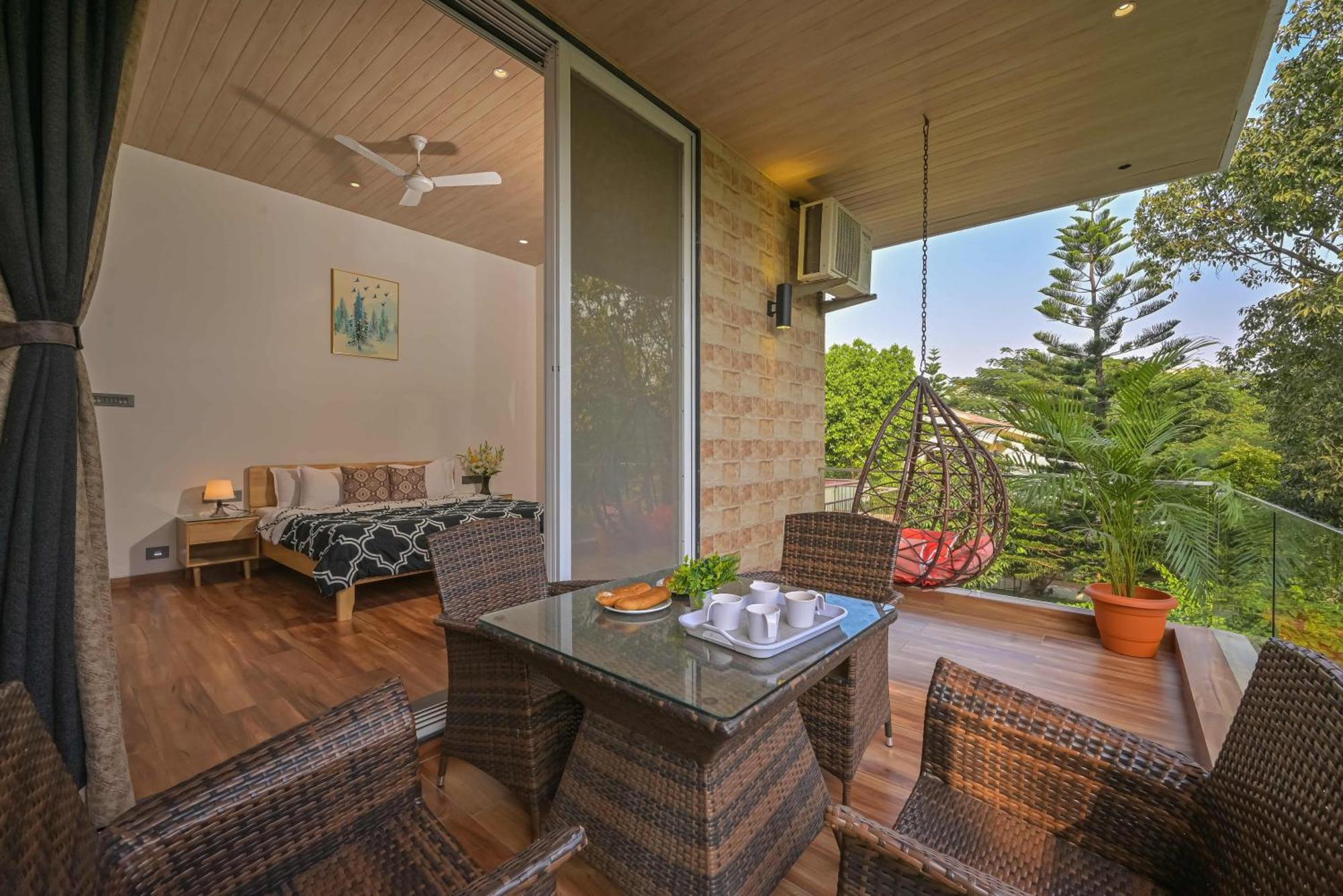 Elegant Villa By Tropicana Stays Lonavala Exterior photo
